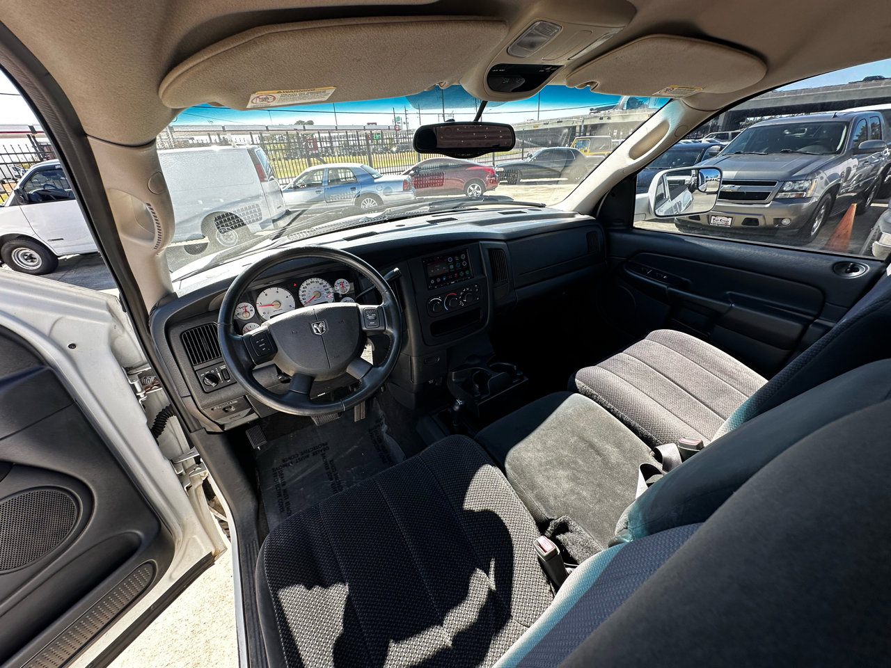 Used 2004 Dodge Ram 3500 Truck SLT w/ Trailer Tow Group image 58