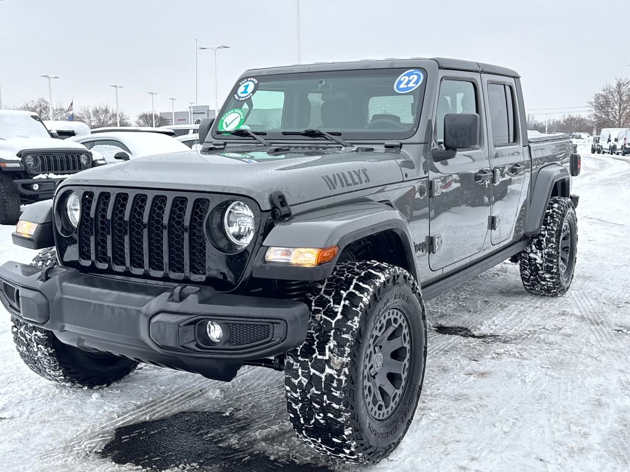 Used 2022 Jeep Gladiator Sport image 7