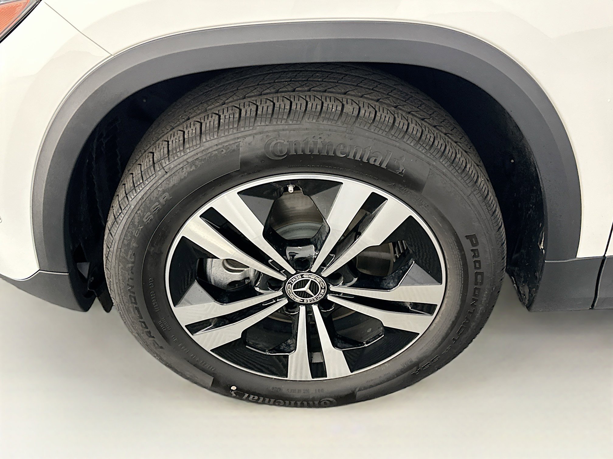 Used 2025 Mercedes-Benz GLA 250 4MATIC image 11