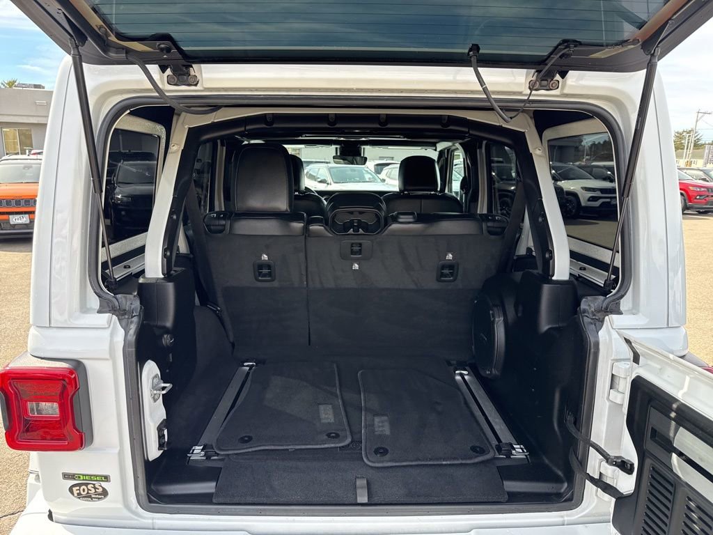 Certified 2020 Jeep Wrangler Unlimited Sahara image 24