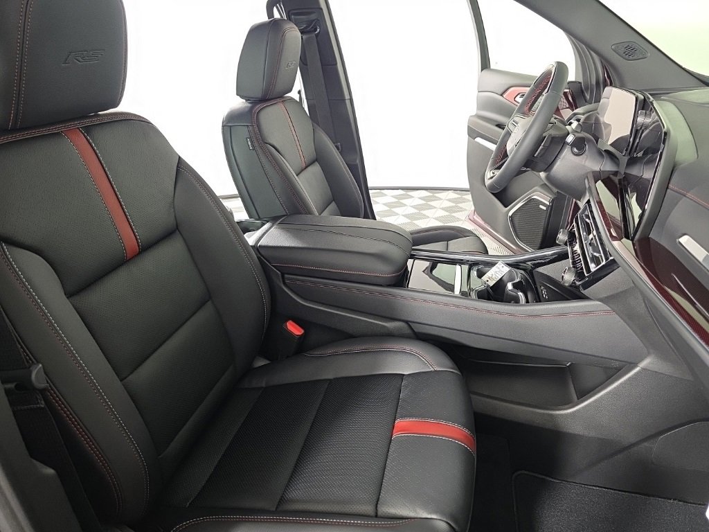 New 2026 Chevrolet Traverse RS image 41