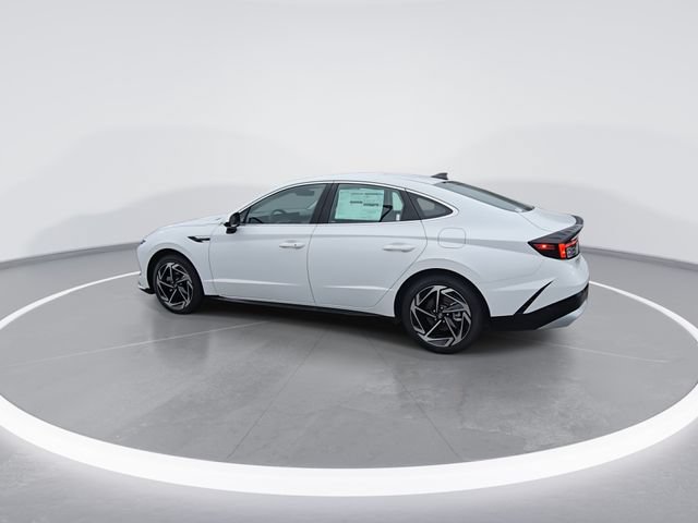 New 2026 Hyundai Sonata SEL FWD image 6