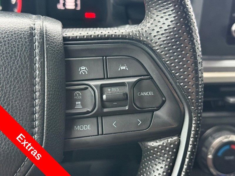 Used 2024 Toyota Tacoma SR5 AWD/4WD image 20