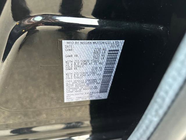 Certified 2025 INFINITI QX60 Sensory image 30