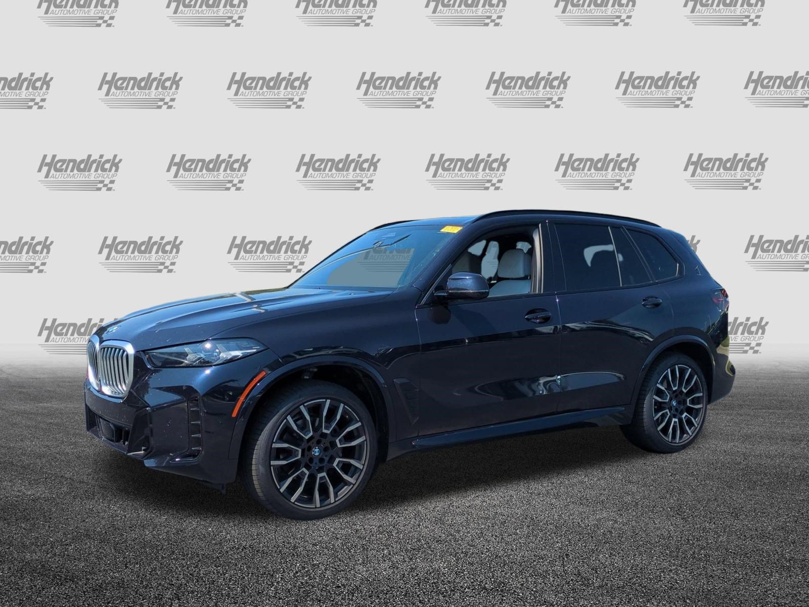 Used 2024 BMW X5 sDrive40i w/ M Sport Package RWD image 5