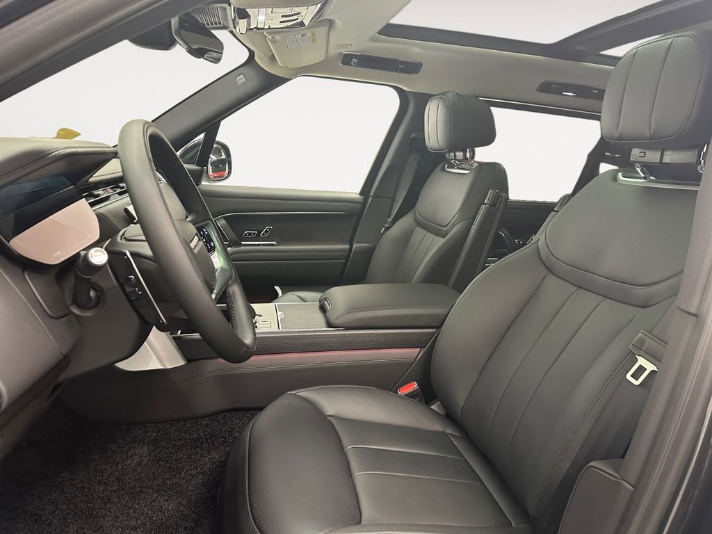 New 2026 Land Rover Range Rover Long Wheelbase SE AWD/4WD image 9