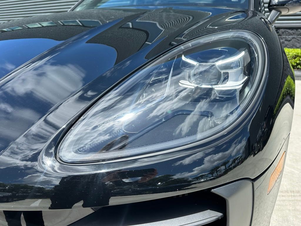 Certified 2019 Porsche Macan S image 13