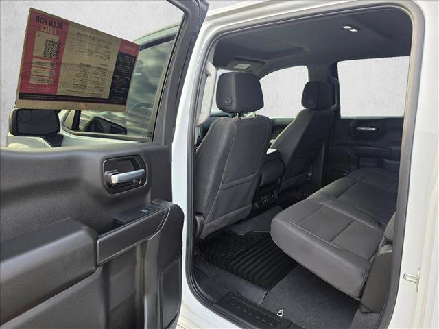 Used 2024 Chevrolet Silverado 1500 Custom Trail Boss w/ LPO, Dark Essentials Package AWD/4WD image 15