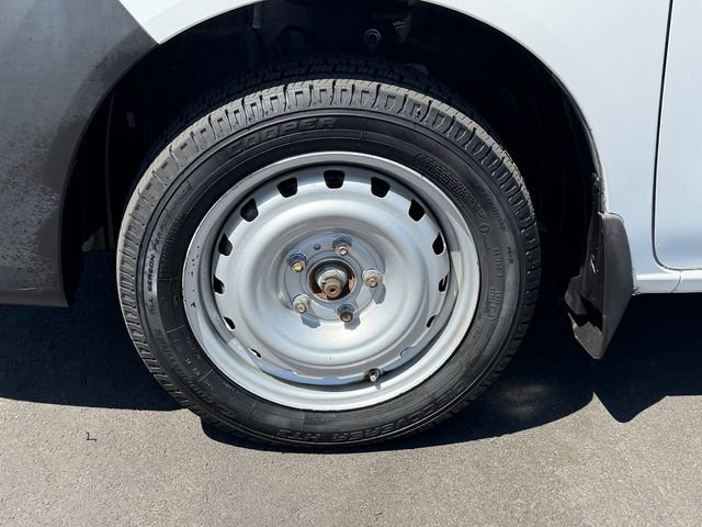 Used 2017 Nissan NV200 S w/ Cruise Control Package FWD image 25