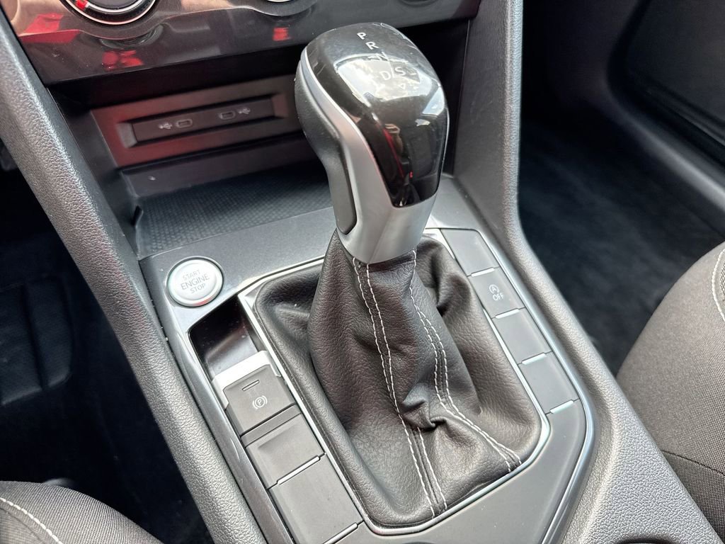Used 2024 Volkswagen Tiguan S AWD/4WD image 17