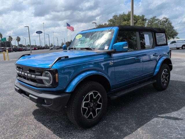 Used 2024 Ford Bronco Outer Banks AWD/4WD image 9