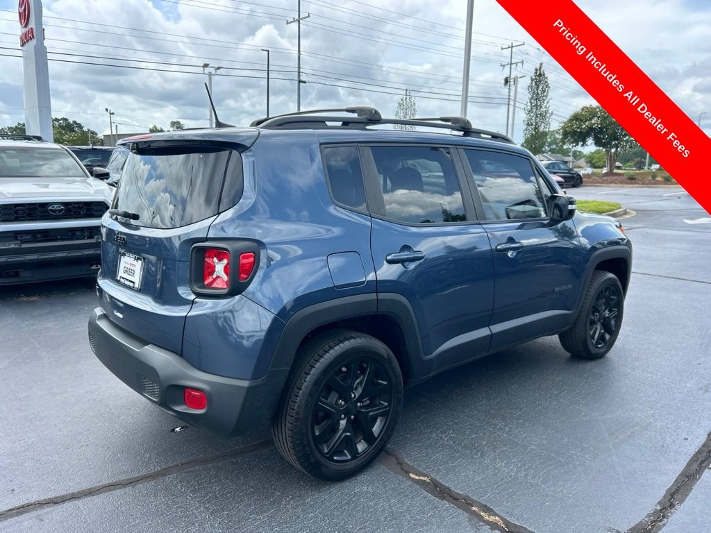 Used 2023 Jeep Renegade Altitude AWD/4WD image 18