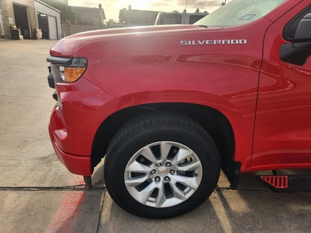 Used 2024 Chevrolet Silverado 1500 Custom image 13