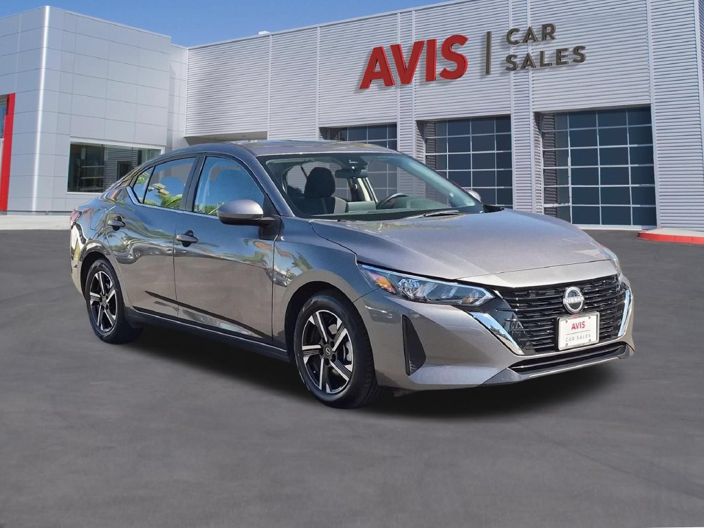 Used 2025 Nissan Sentra SV FWD image 3