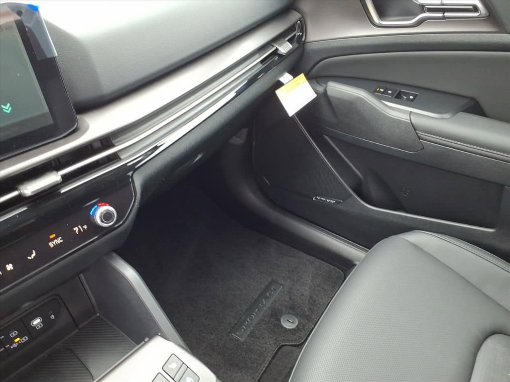 New 2026 Kia Sportage SX image 26