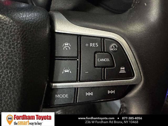 Certified 2025 Toyota Grand Highlander AWD image 22