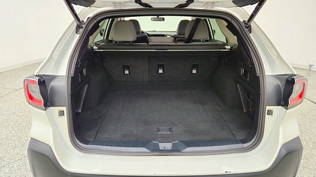 Used 2023 Subaru Outback Premium AWD/4WD image 20