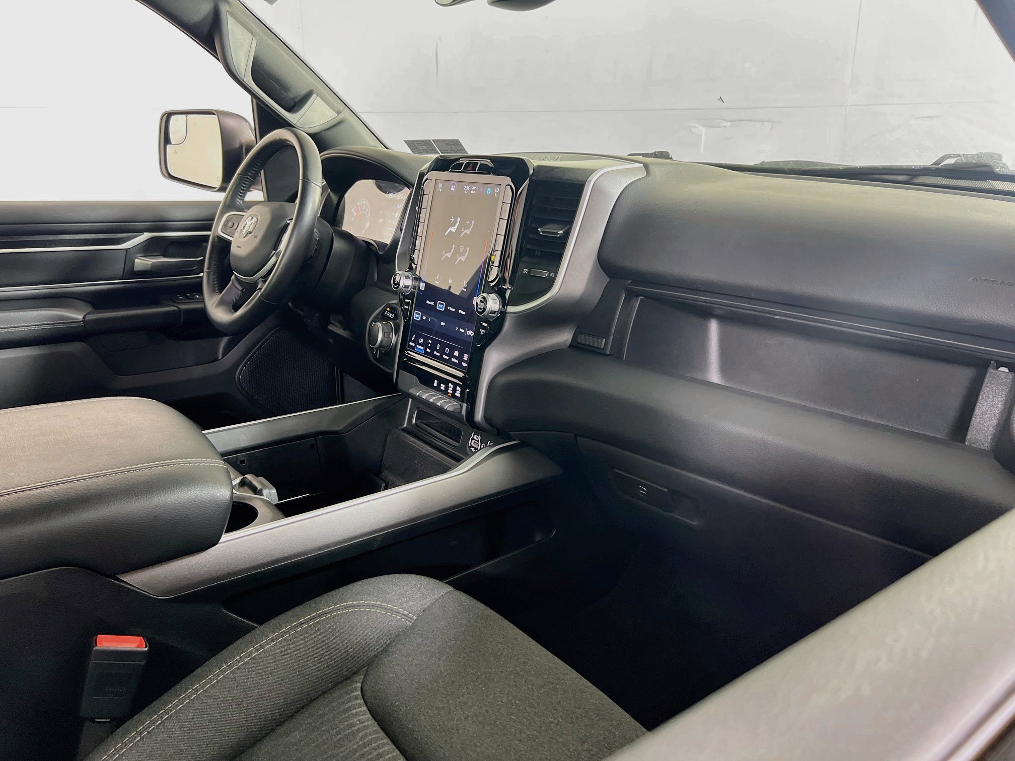 Used 2023 RAM 1500 Big Horn AWD/4WD image 27