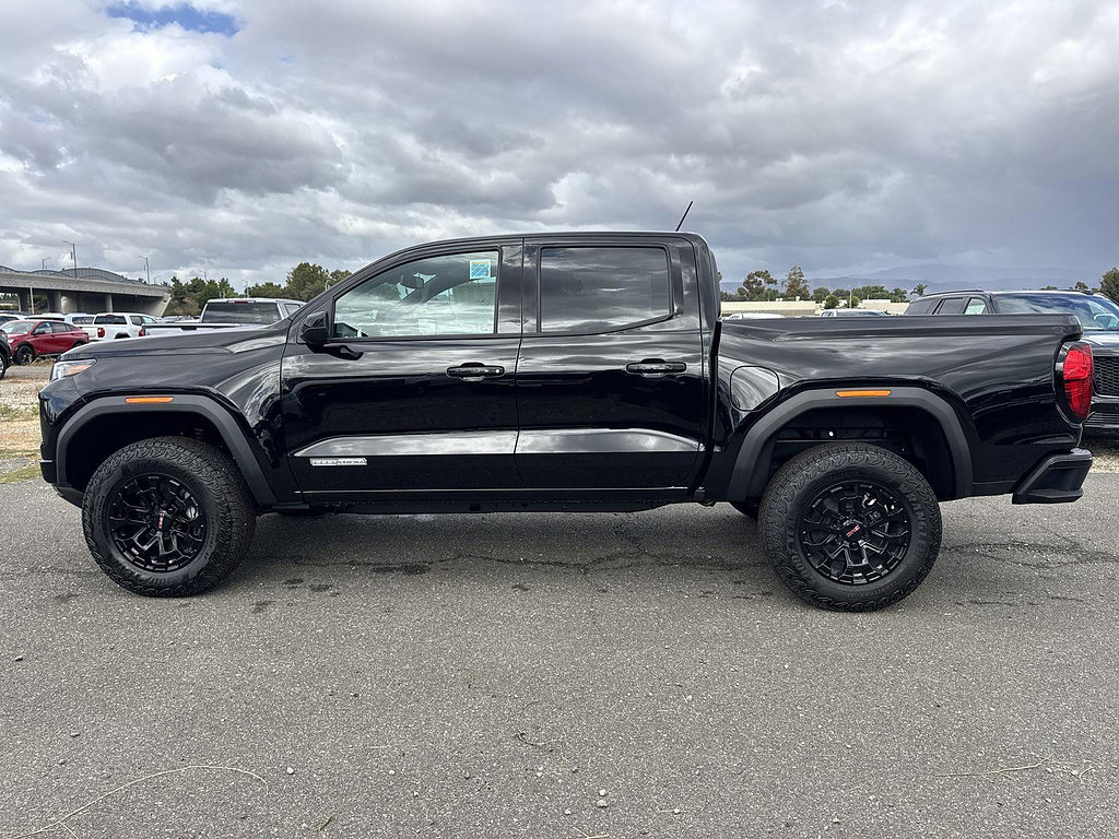 New 2026 GMC Canyon Elevation w/ Convenience Package RWD image 11