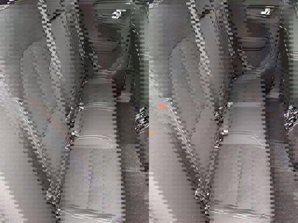 New 2026 Volvo XC40 B5 Ultra w/ Protection Package Premier image 20