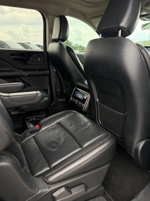 Used 2021 Lincoln Aviator Reserve w/ Elements Package Plus RWD image 10