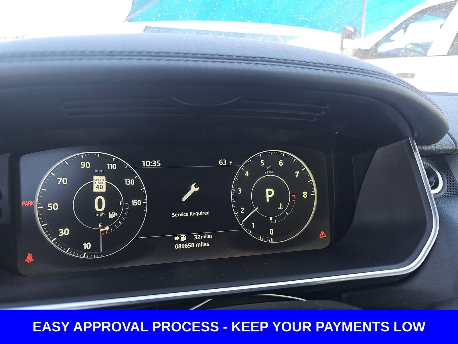 Used 2017 Land Rover Range Rover Sport HSE image 18