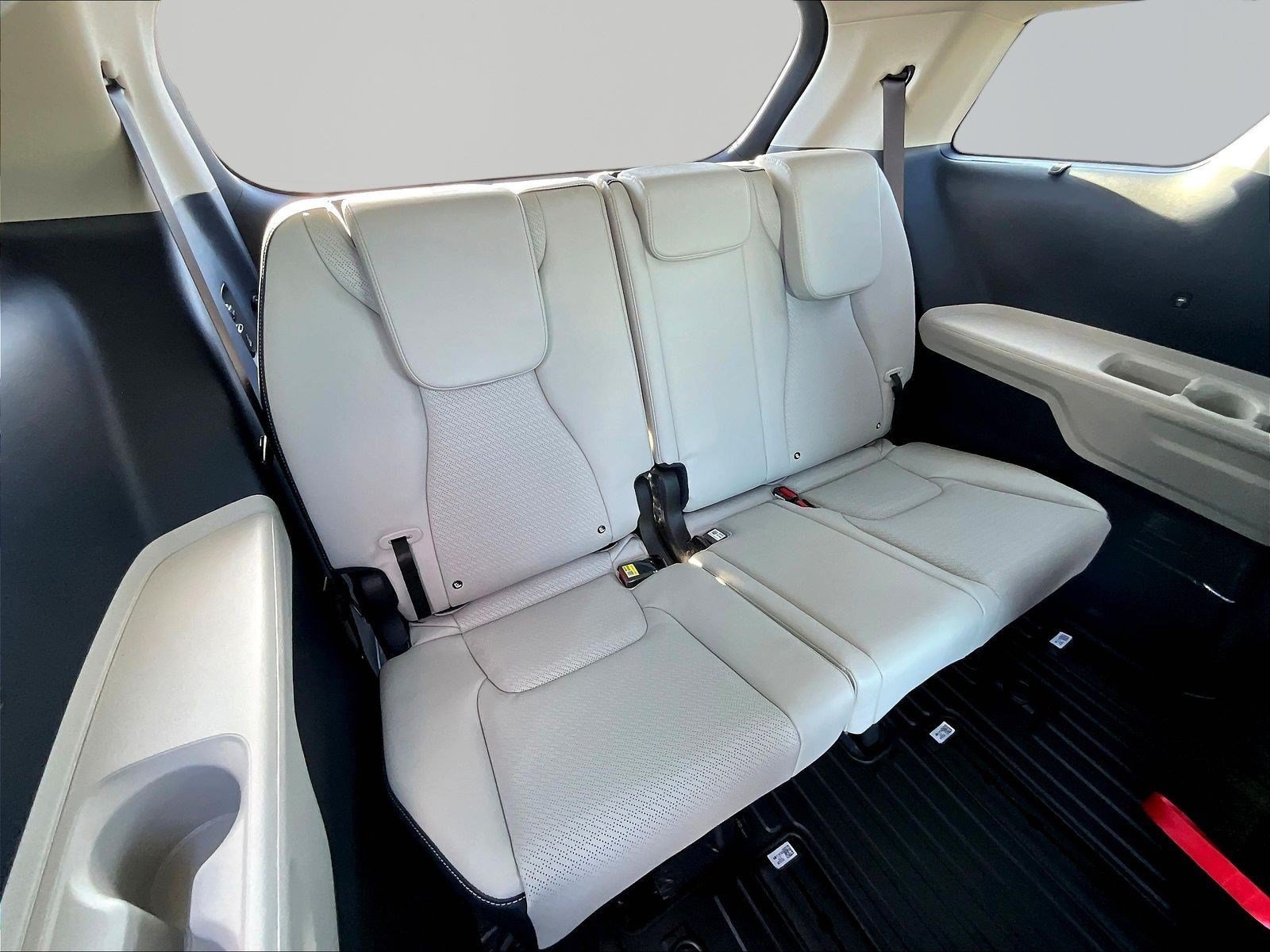 New 2026 Kia Carnival SX Prestige FWD image 21