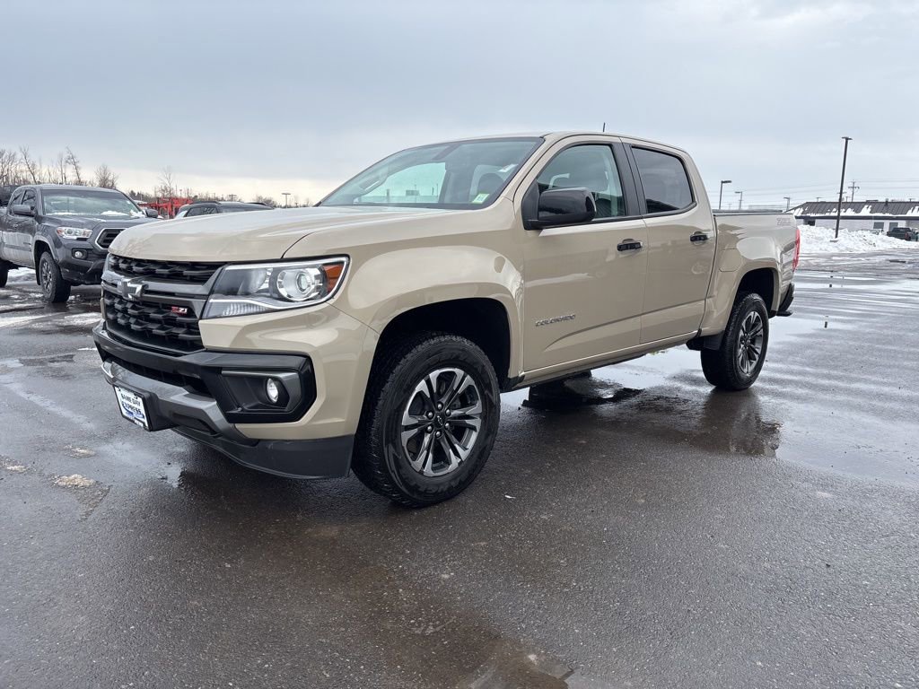 Used 2022 Chevrolet Colorado Z71 image 3