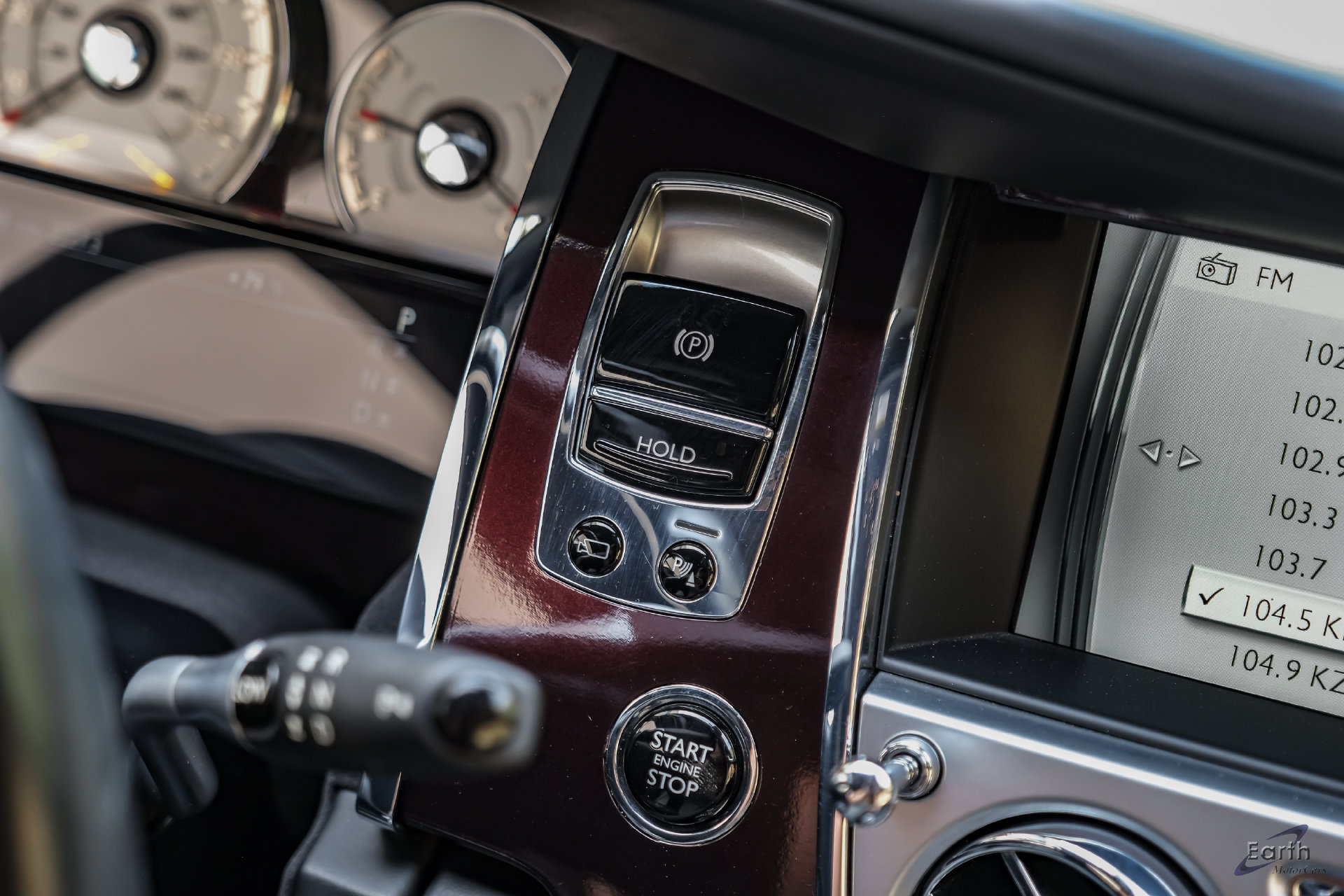 Used 2016 Rolls-Royce Wraith RWD image 62