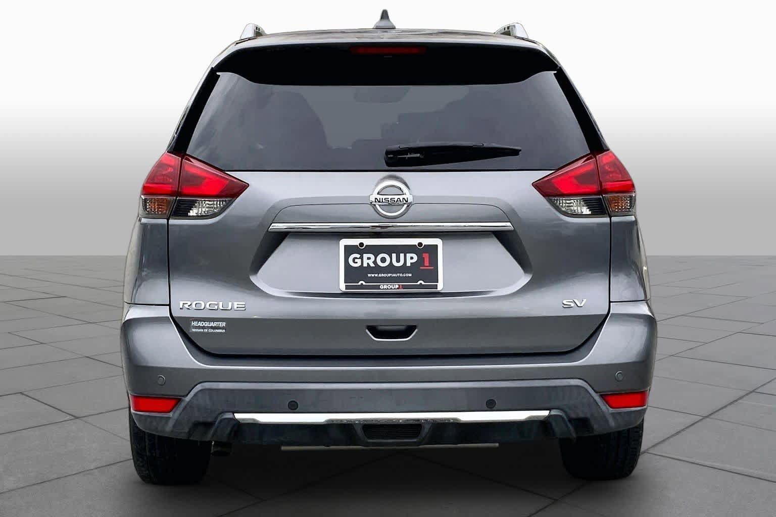 Used 2019 Nissan Rogue SV FWD image 5