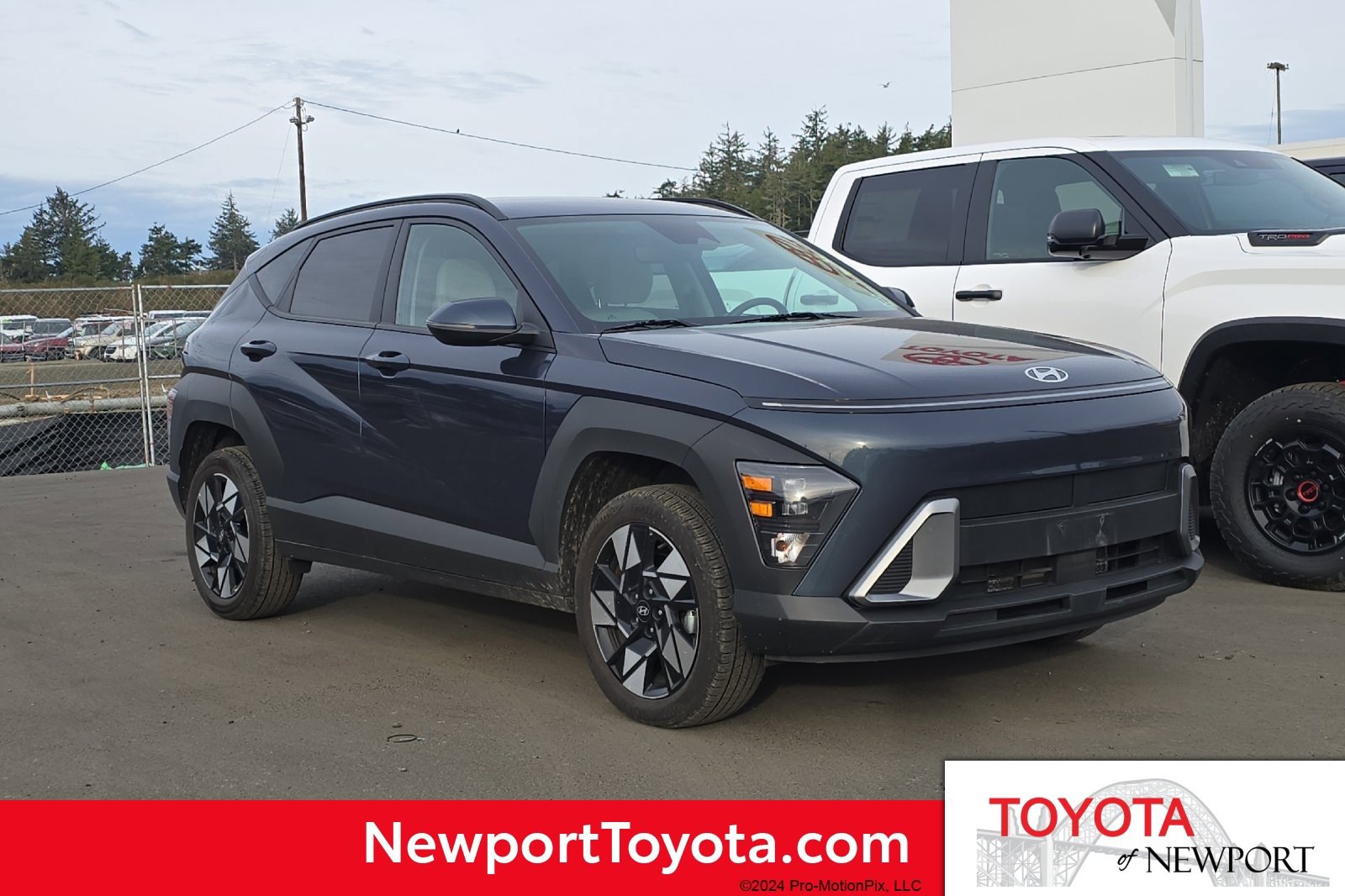 Used 2025 Hyundai Kona SEL image 1