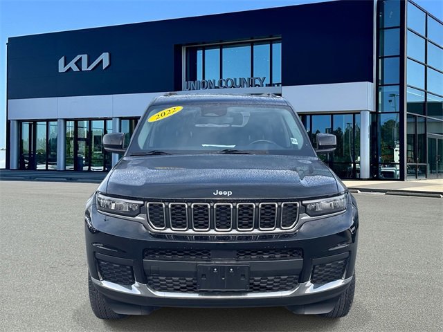 Used 2022 Jeep Grand Cherokee L Laredo w/ Luxury Tech Group I image 2