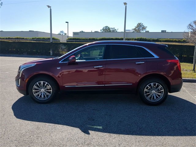 Used 2017 Cadillac XT5 Luxury w/ Driver Awareness Package image 7