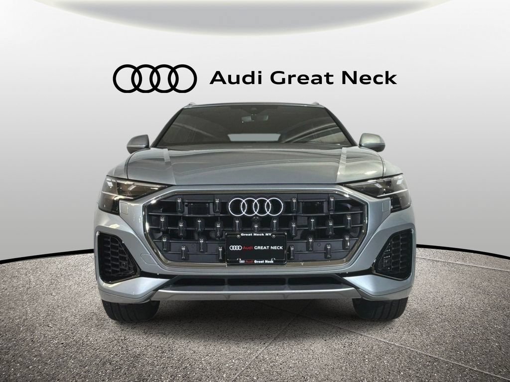 Used 2025 Audi Q8 Premium w/ Convenience Package AWD/4WD image 21