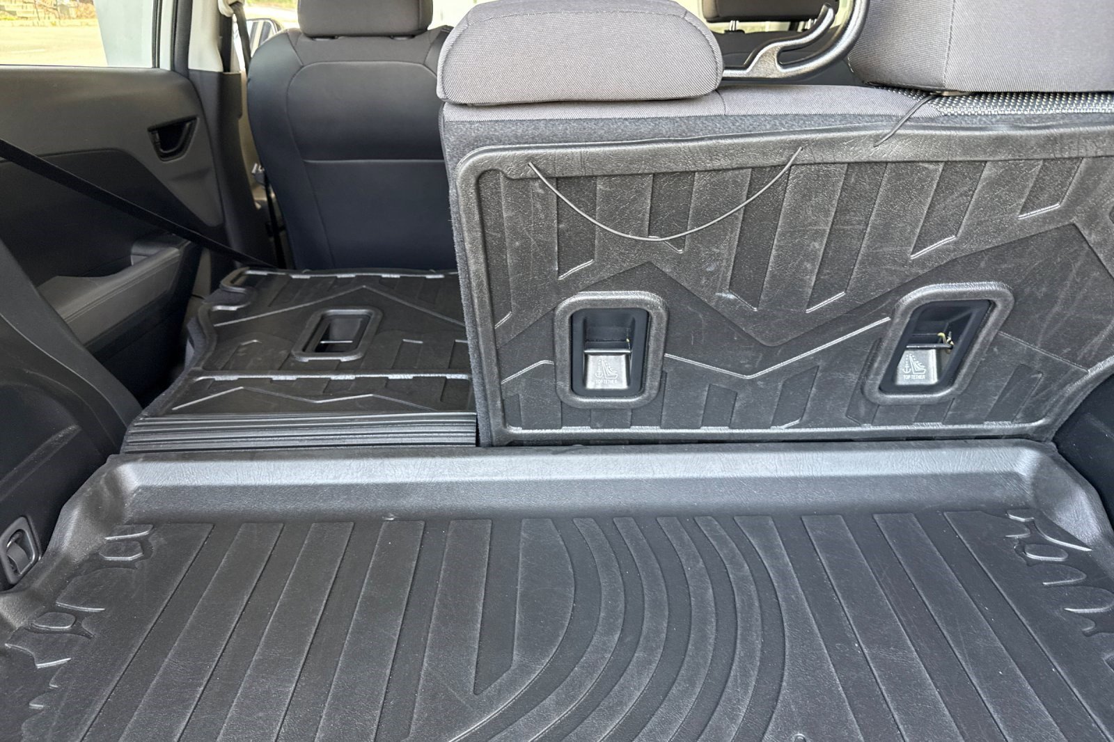 Used 2024 Subaru Crosstrek 2.0i Premium image 32