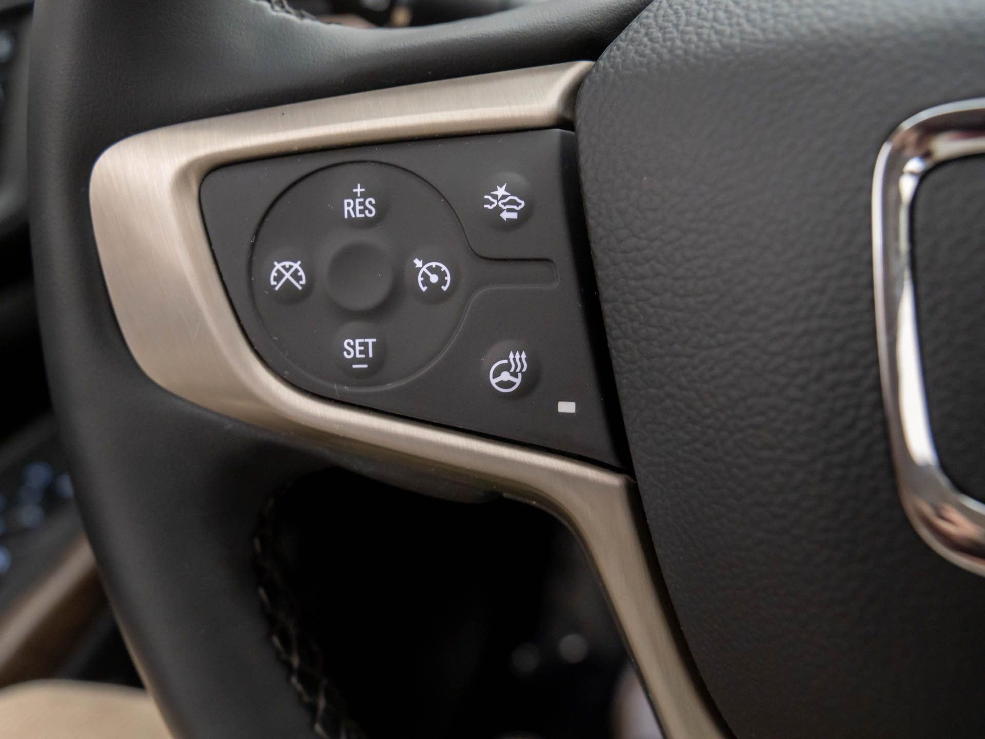 Used 2023 GMC Acadia Denali w/ Black Diamond Edition image 26