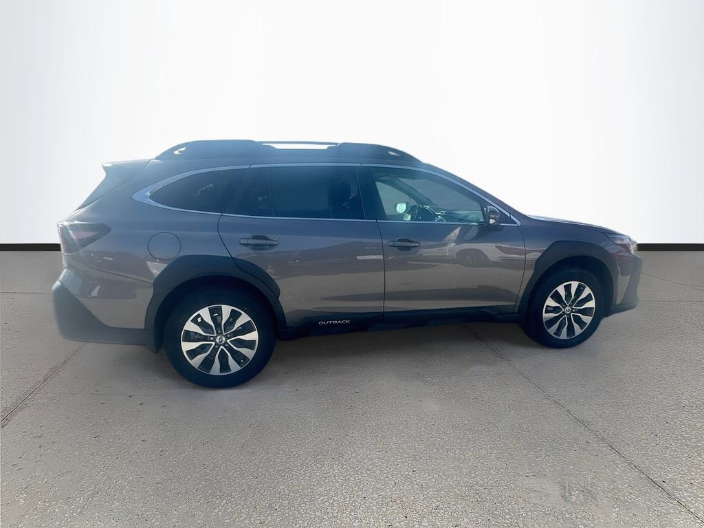 Used 2024 Subaru Outback Limited w/ Popular Package #2 AWD/4WD image 8