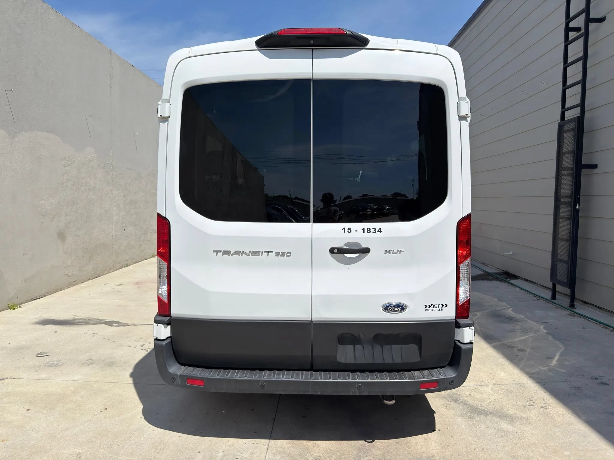 Used 2021 Ford Transit 350 XLT RWD image 29