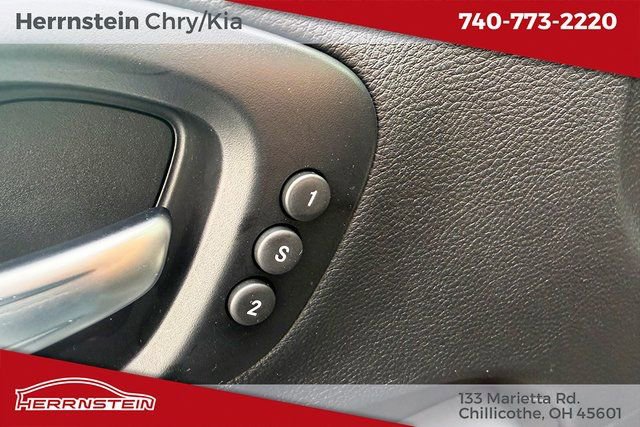 Used 2022 Jeep Cherokee Trailhawk w/ Premium Leather Package image 15