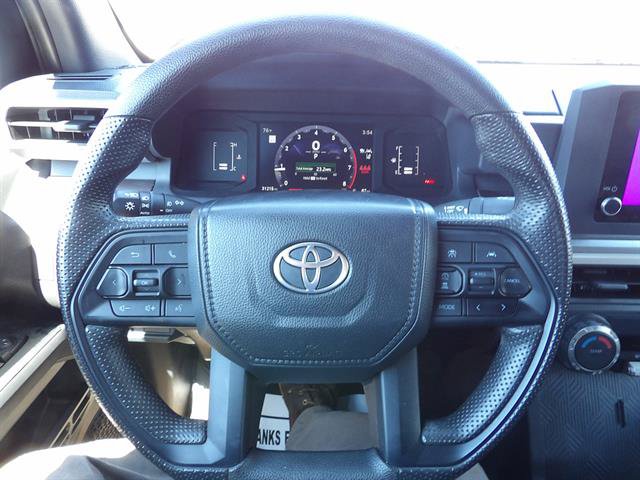 Used 2024 Toyota Tacoma SR5 AWD/4WD image 16
