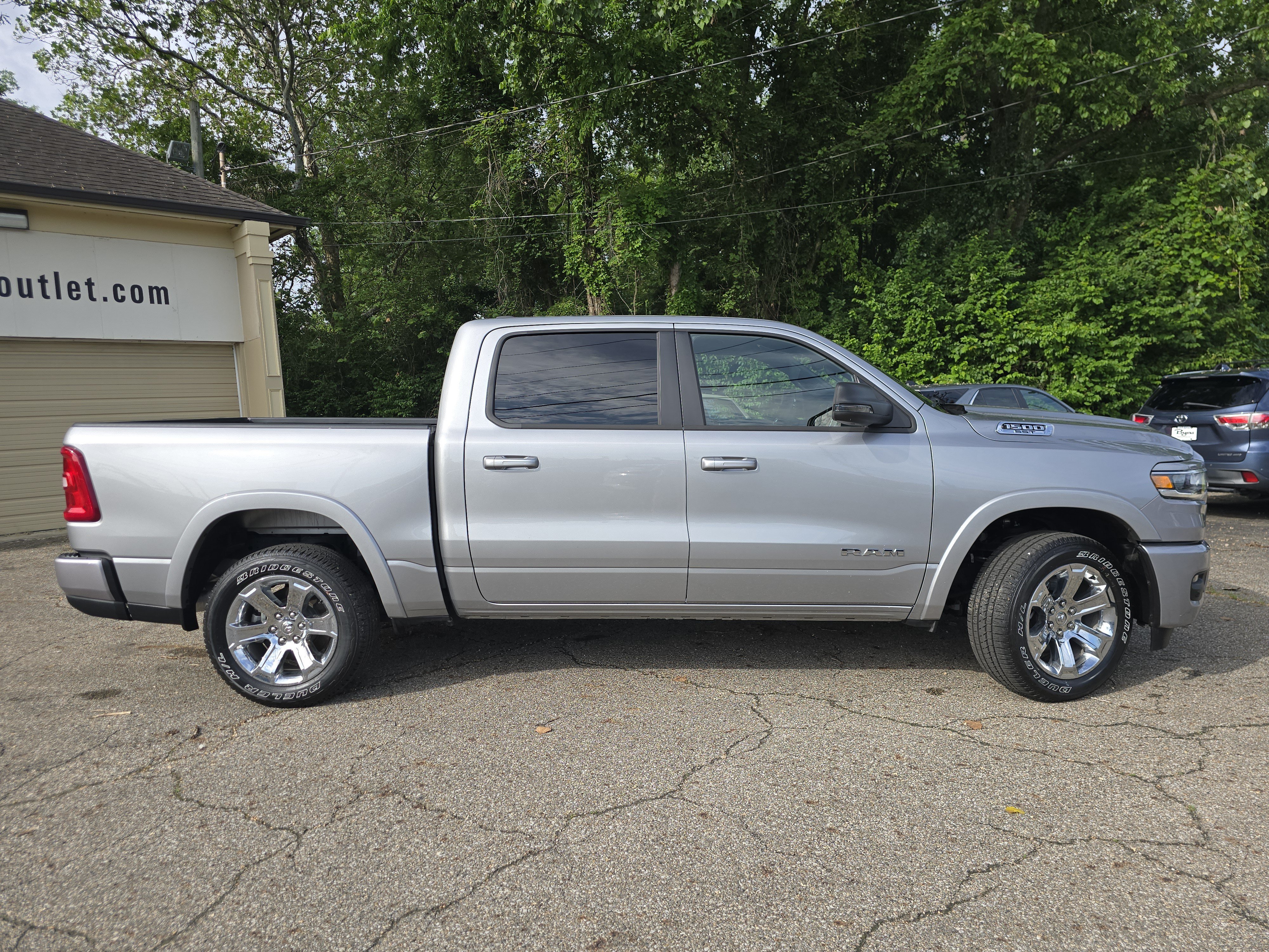 Used 2025 RAM 1500 Big Horn RWD image 8