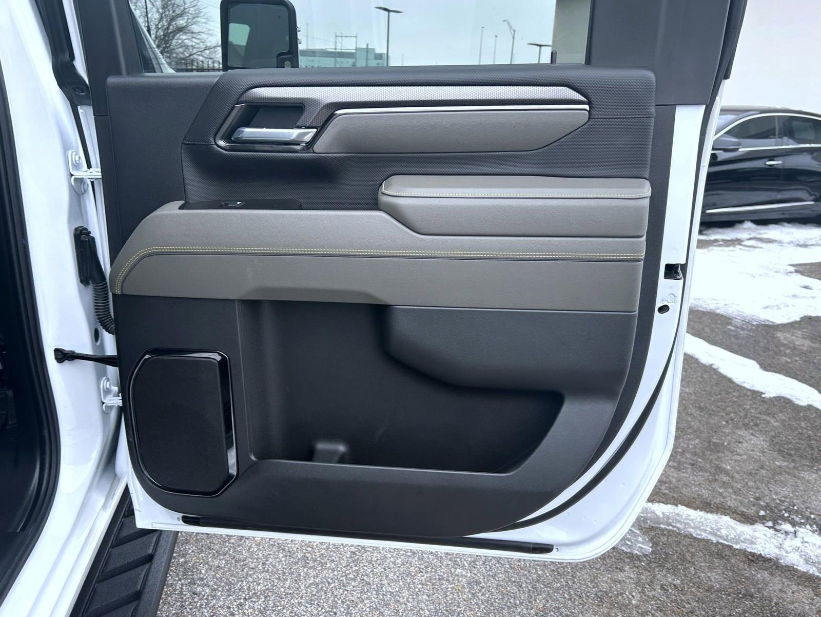 Certified 2025 Chevrolet Silverado 2500 ZR2 w/ LPO, Dark Essentials Package image 18