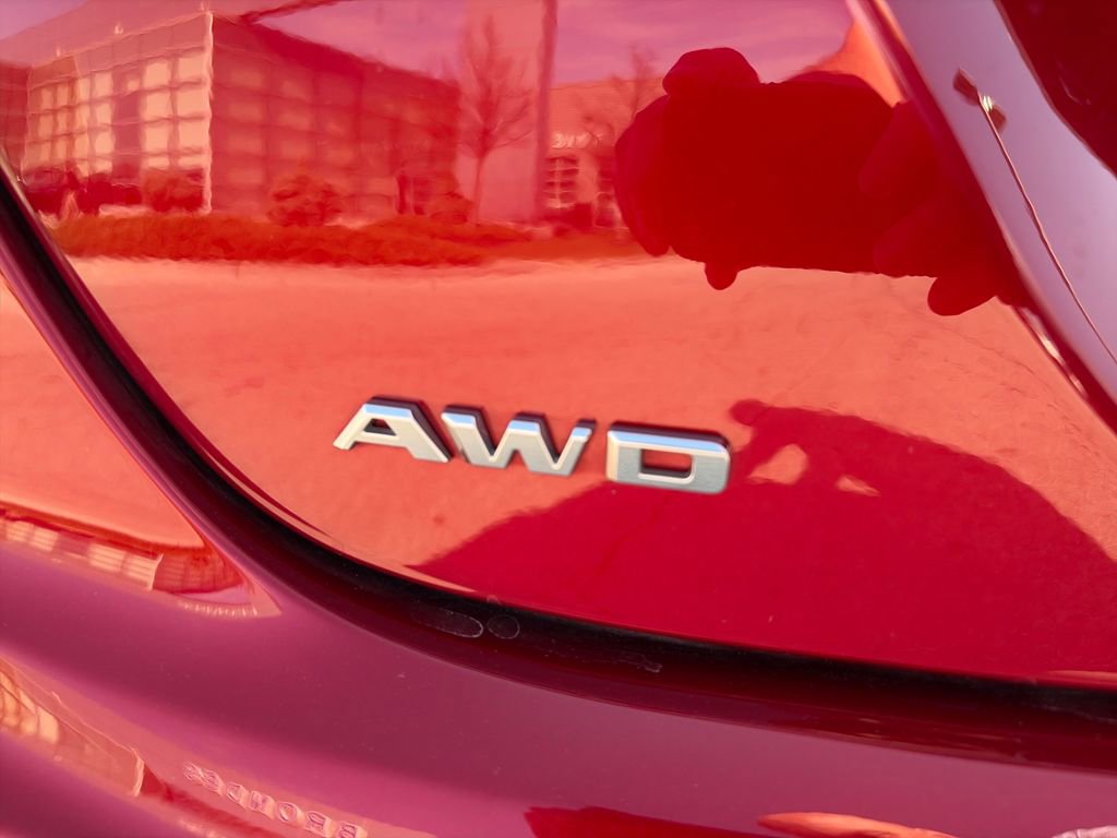 Used 2025 Cadillac CT5 Sport w/ Technology Package image 10