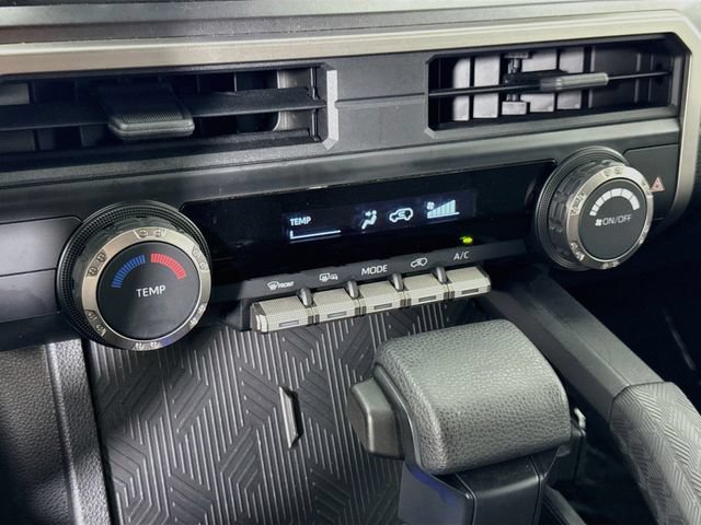 Certified 2026 Toyota 4Runner SR5 AWD/4WD image 17