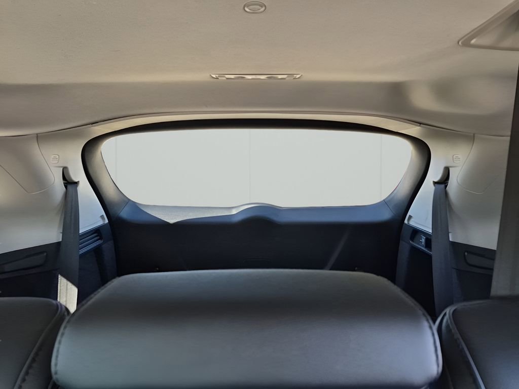 Used 2025 Acura MDX SH-AWD image 25