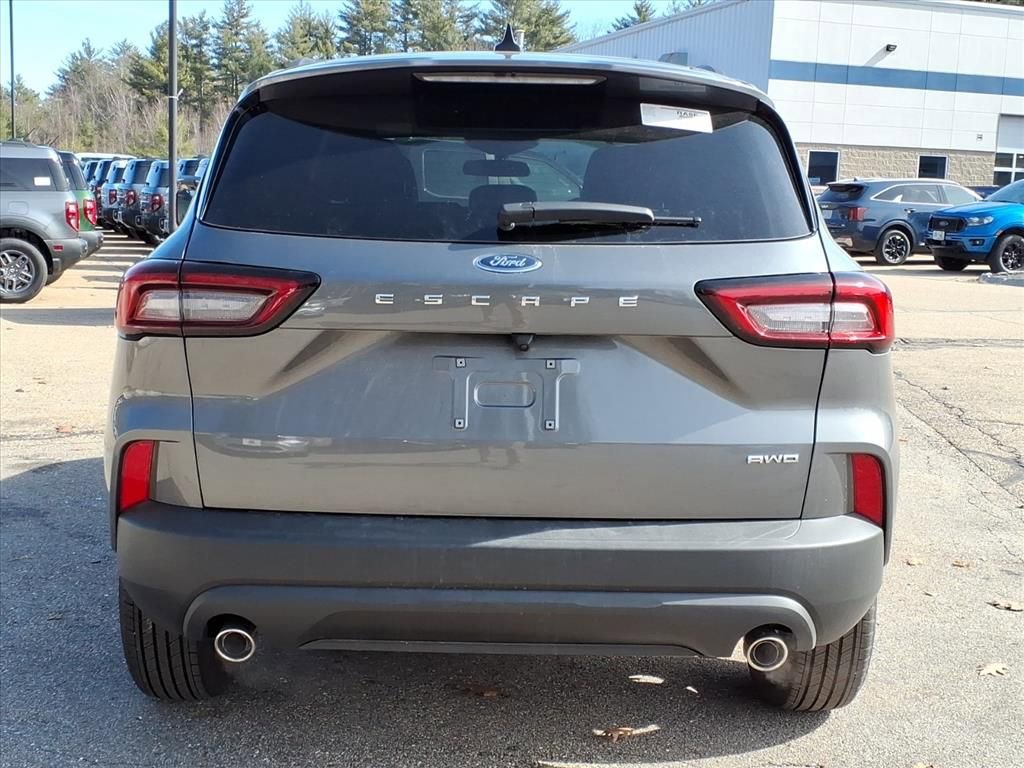 New 2026 Ford Escape ST-Line w/ Cold Weather Package AWD/4WD image 6