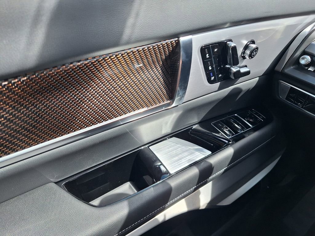 New 2026 Cadillac Vistiq Luxury image 18