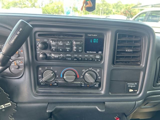 Used 2002 Chevrolet Silverado 2500 LS w/ Electrical Convenience Pkg AWD/4WD image 5