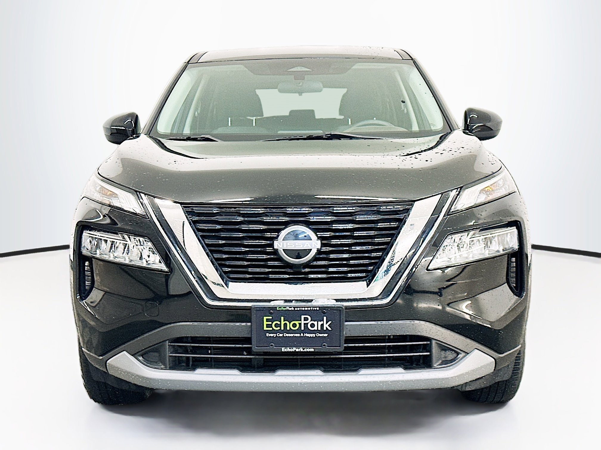 Used 2023 Nissan Rogue SV AWD/4WD image 2