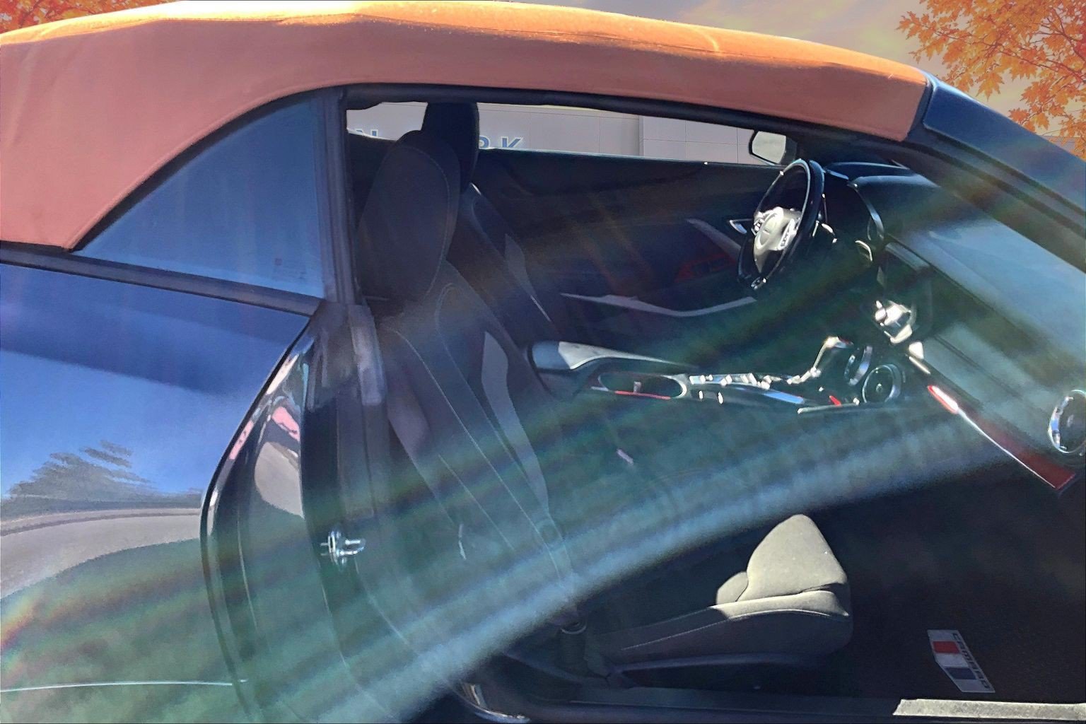 Used 2020 Chevrolet Camaro LT RWD image 28